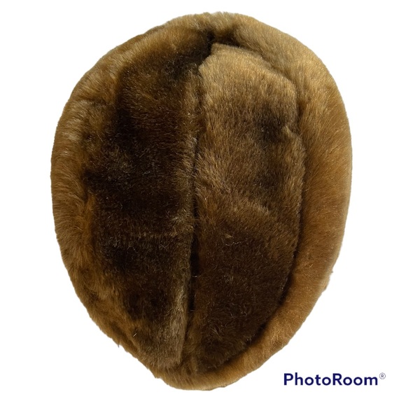 REDUCED Vintage faux fur hat - Picture 7 of 10